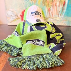 Lot of 2 - Seattle Seahawks Reversible Sport Logo Scarf & Ball Cap Hat '47 L-XL